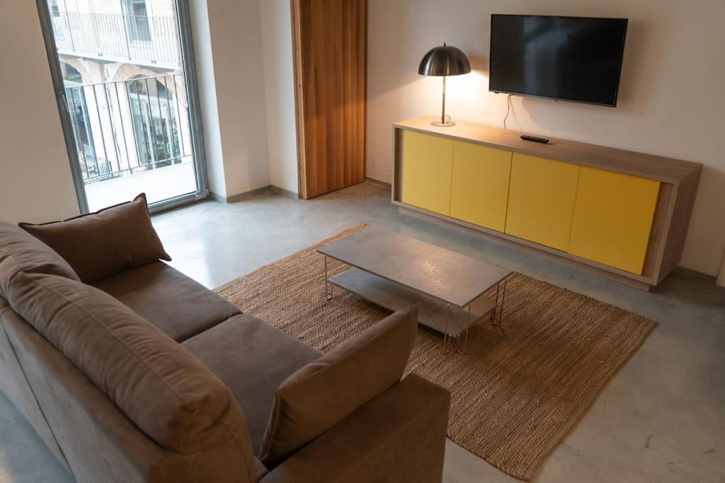 Centro Storico Recinto Dei Nobili 2-Private Parking Apartment Asti Exterior photo